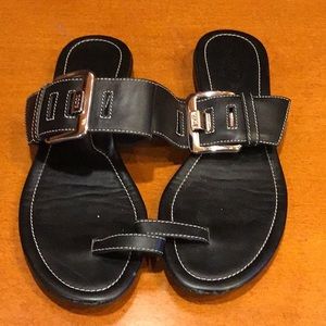 Tod’s sandals
